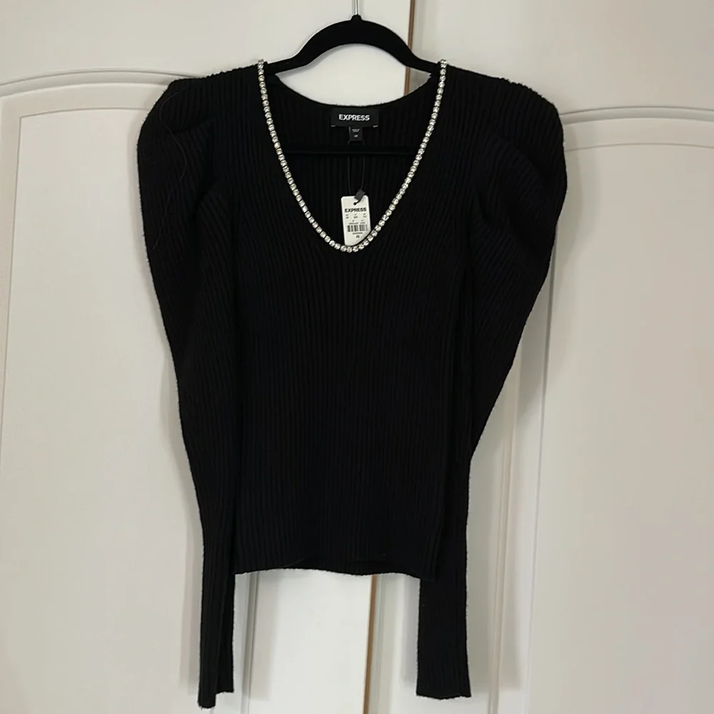NWT Express Embellished V-Neck Puff Sleeve Sweater